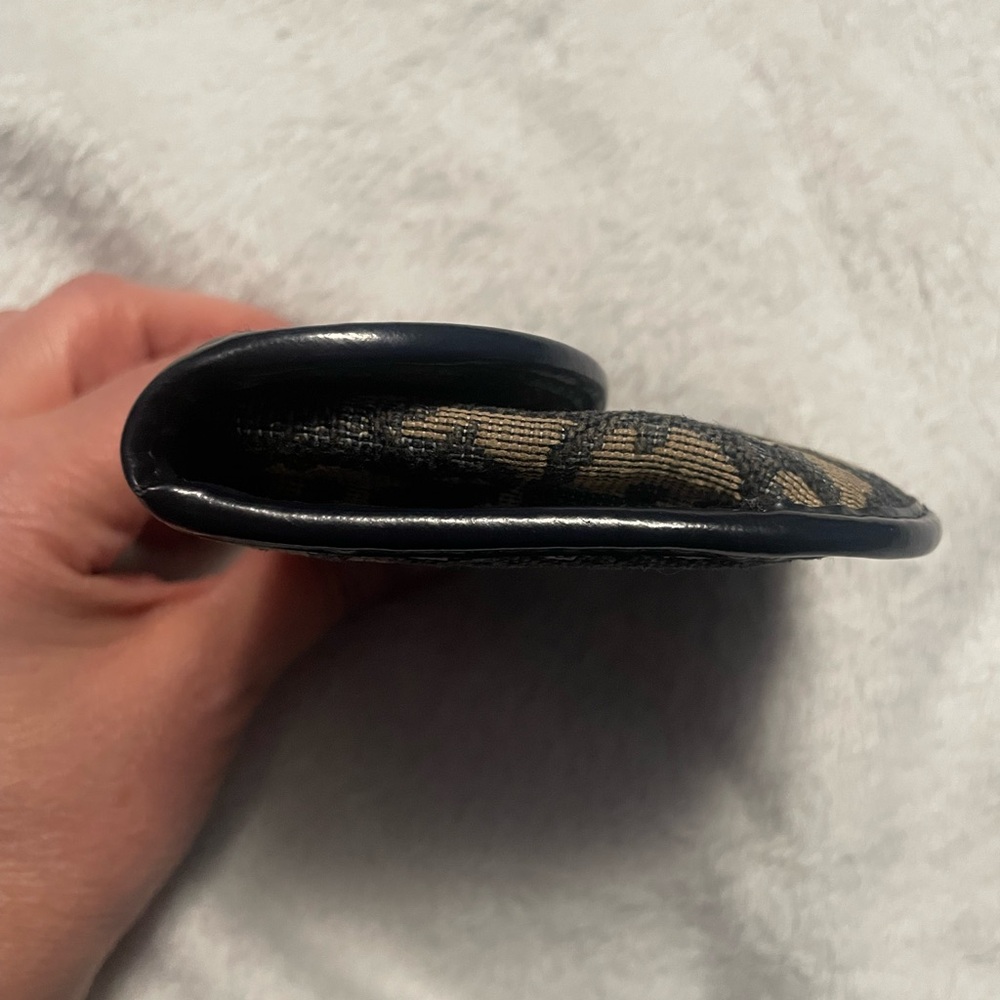 Dior Navy Pouch - Picture 11 of 14